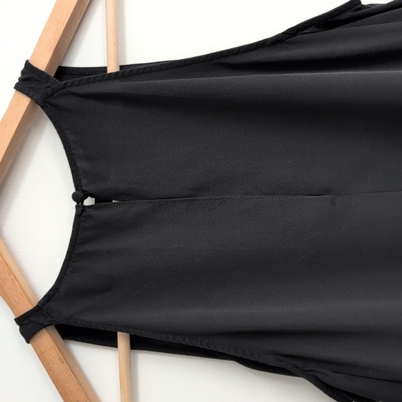 Theory 100% Black Silk Racerback Flowy Tunic Top Size S - Picture 3 of 6